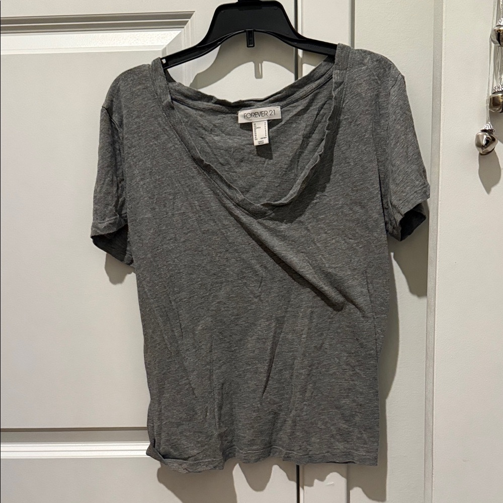 Forever 21 Heather Gray Short Sleeve Top